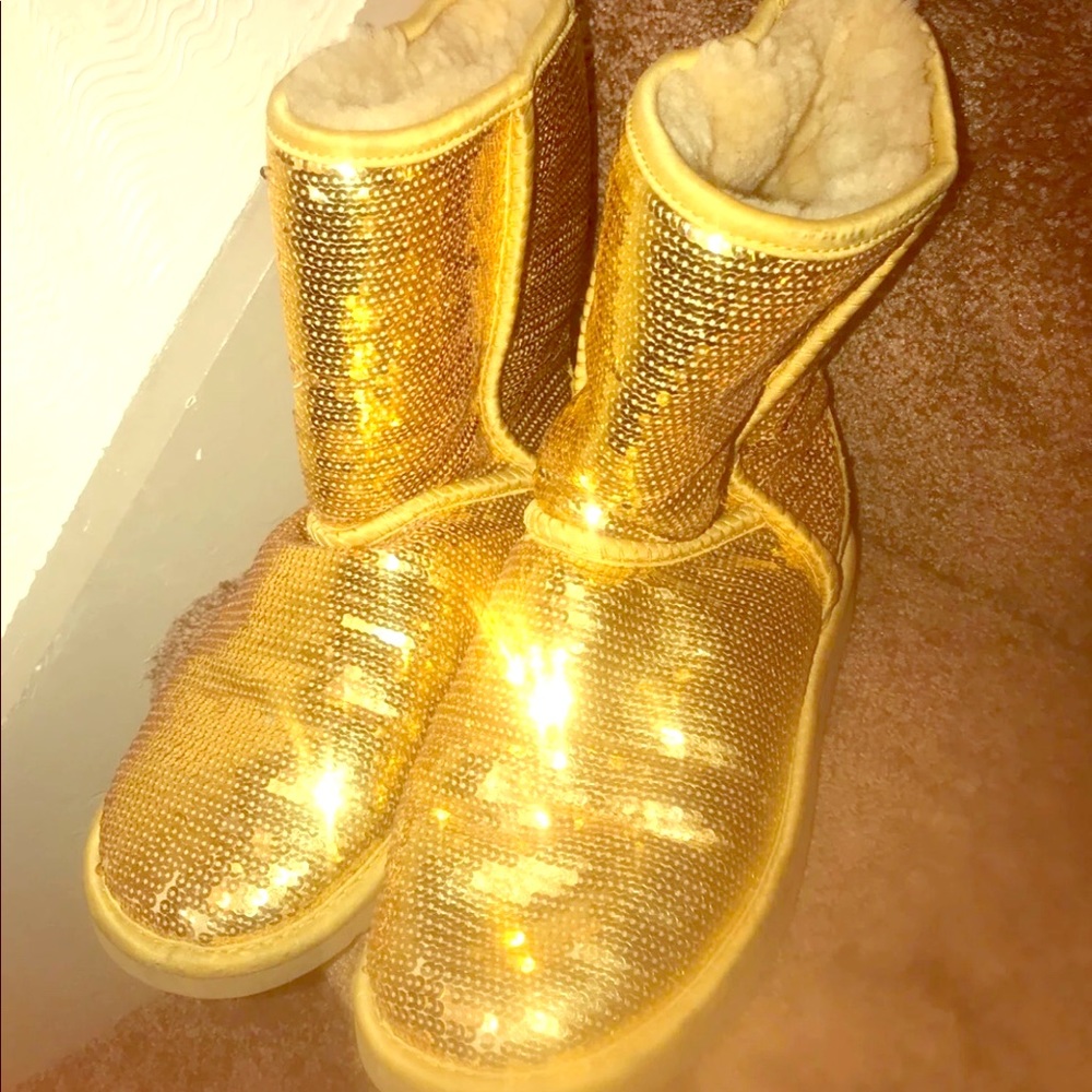 Golden Ugg’s